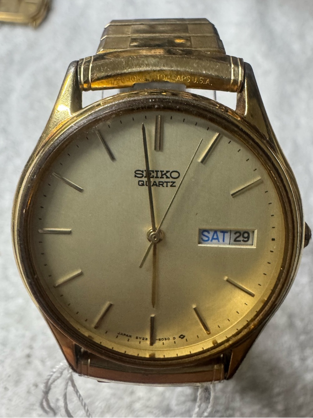 Seiko Men's Gold Tone Watch with Day/Date Window